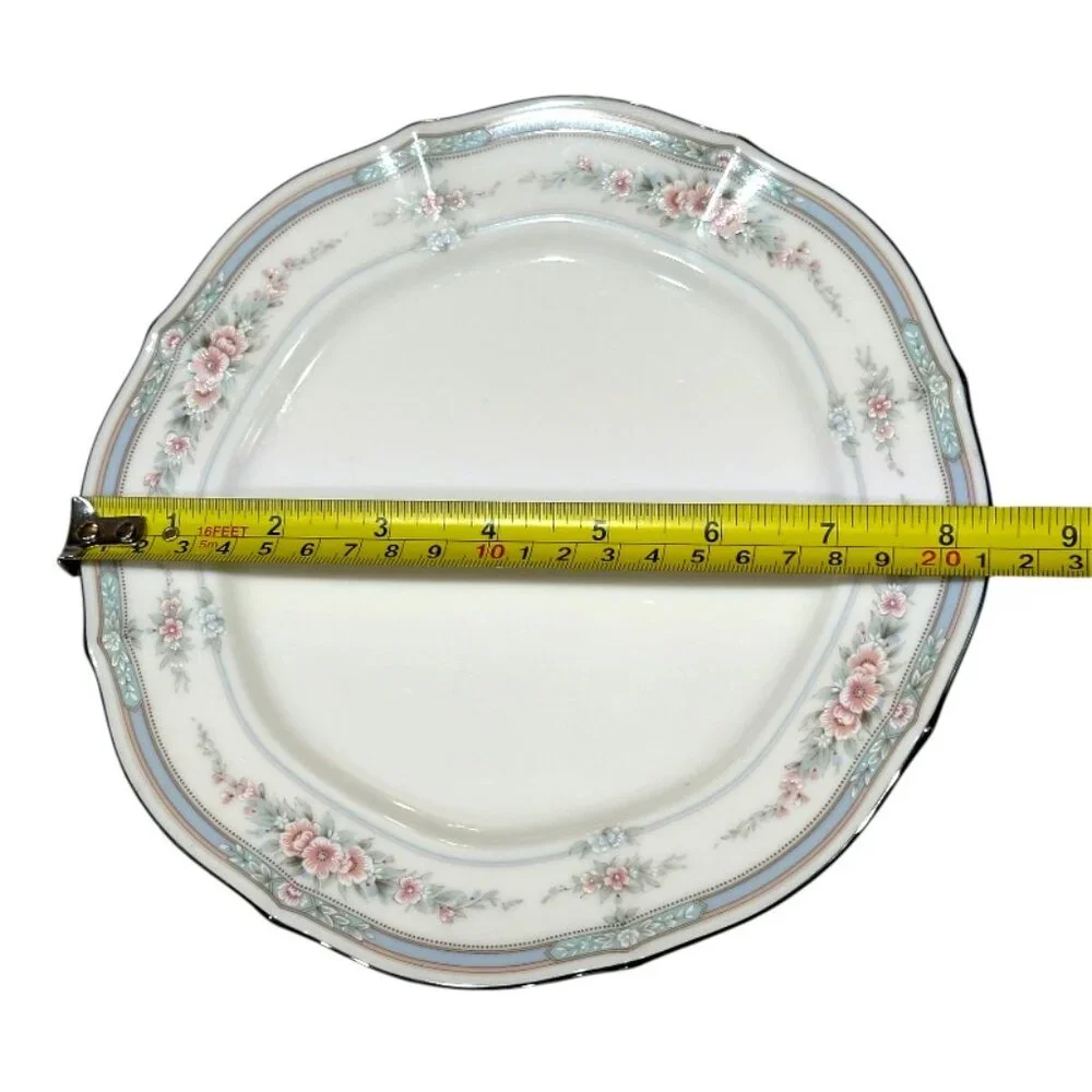 Set of 4 Noritake Rothschild Salad Plates 7293 Ivory China 8.25 Inch Cottagecore